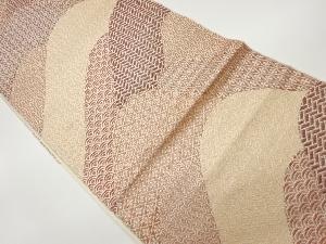 遠山に古典柄模様織出し袋帯